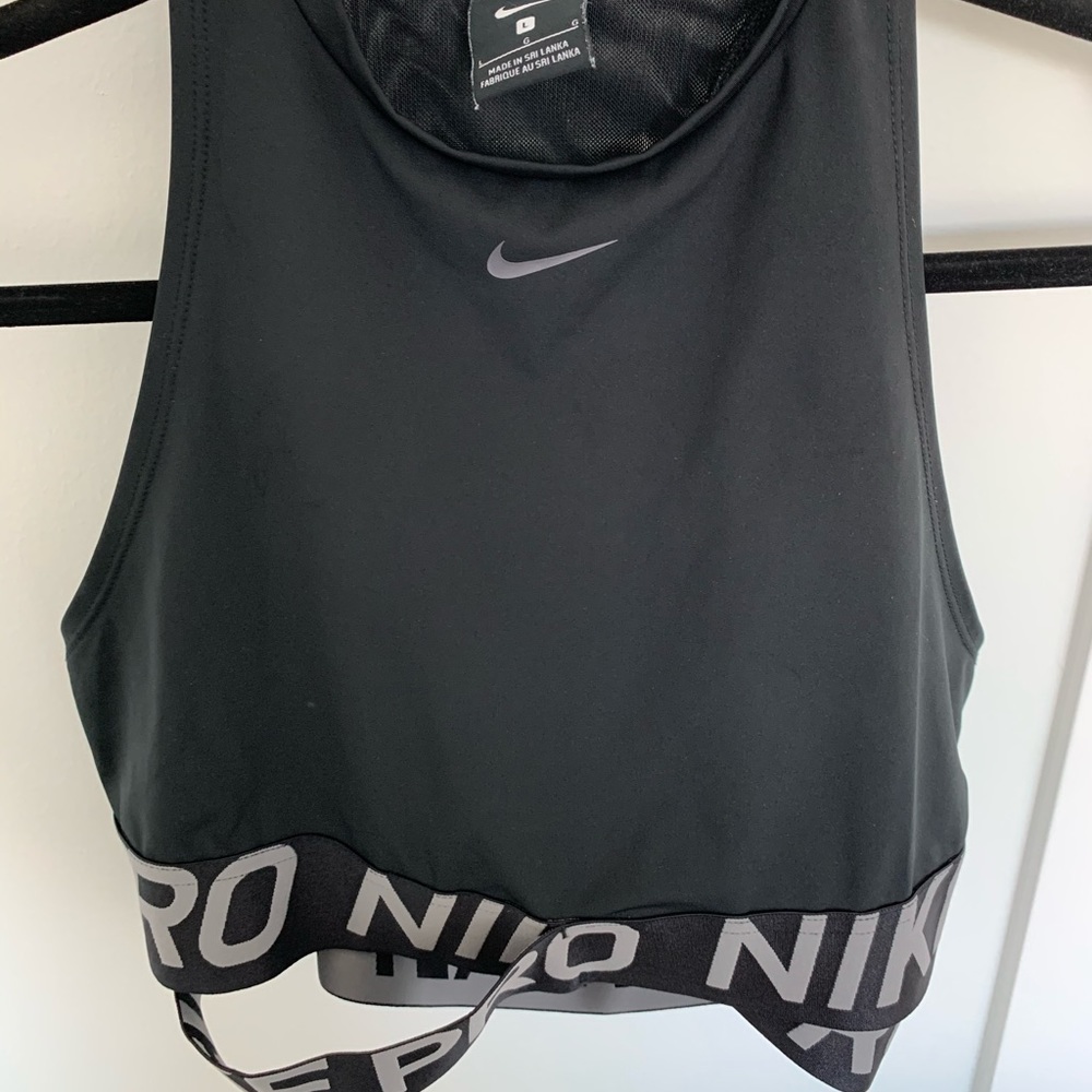 Nike Pro Crop